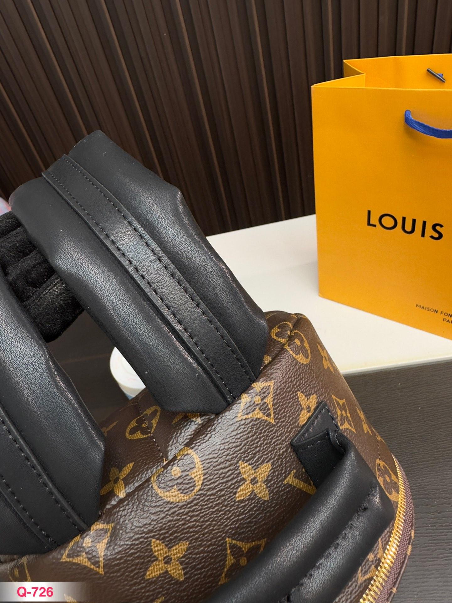 Replica Louis Vuitton Bag 20*30CM