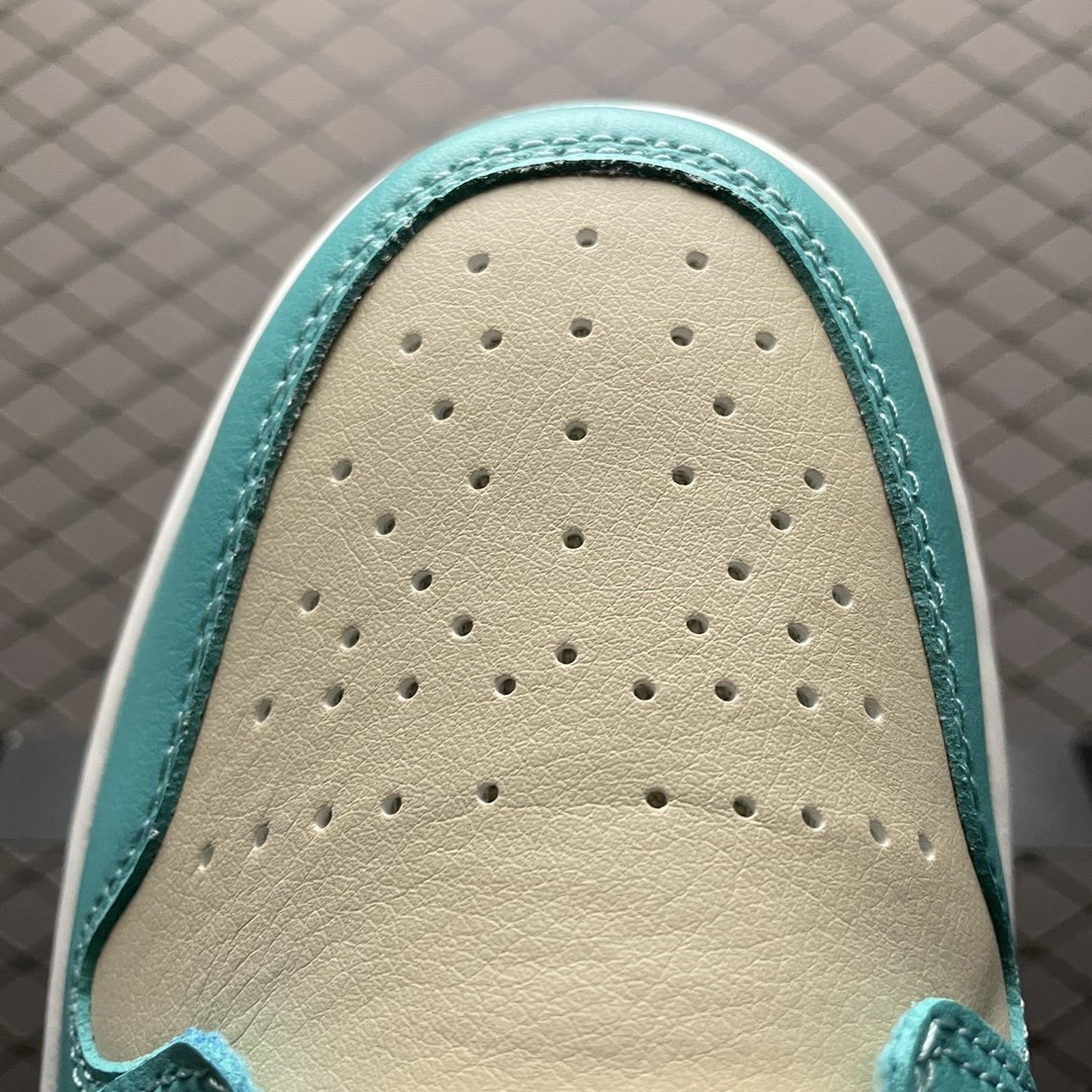 Replica Air Jordan Shoe Air Jordan 1 Low AJ1DC0774-131 Size 40-45