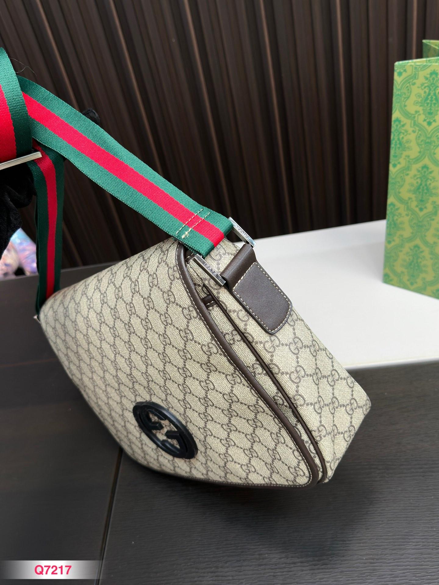 Replica Gucci Bag 23*32CM