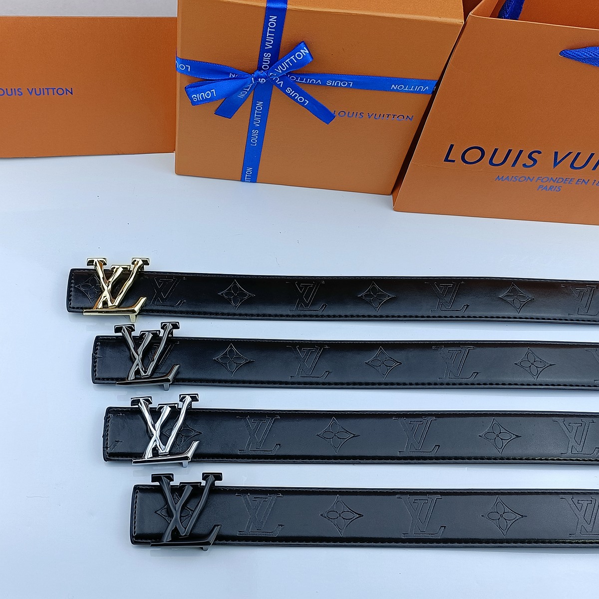 Replica LV belt