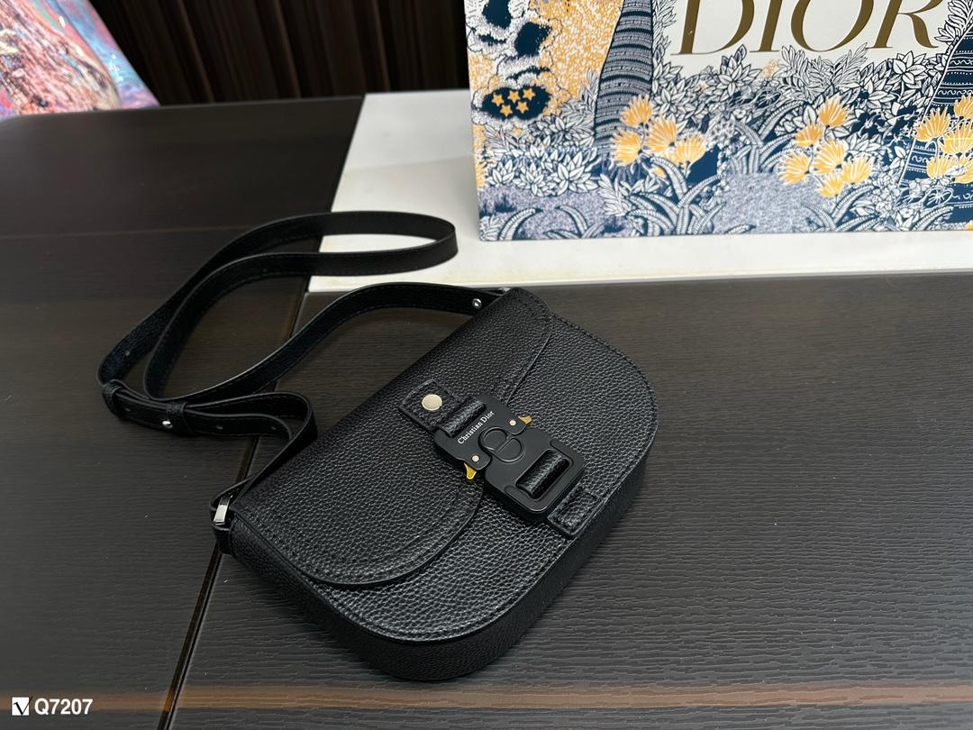 Replica Dior Bag 19*12CM