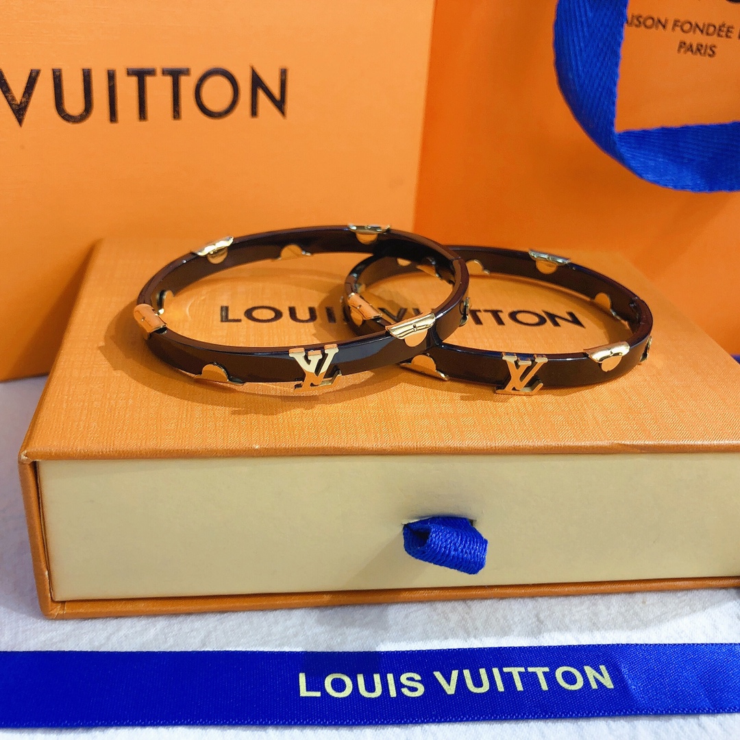 Replica LOUIS VUITTON Bangle