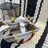 Replica Fendi Bag 23*22CM