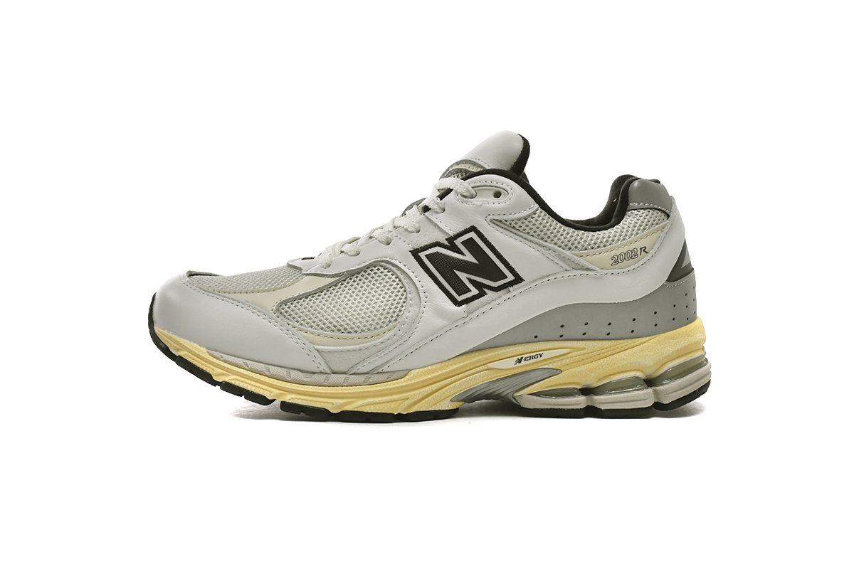 Replica New Balance Shoe New Running Shoes ML2002RT Thisisneverthat x New Balance 2002R White