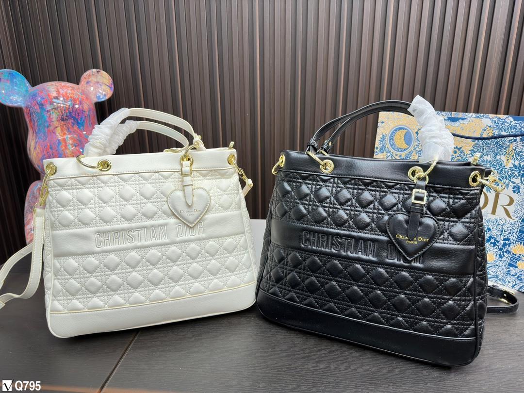 Replica Dior Bag 32*27CM