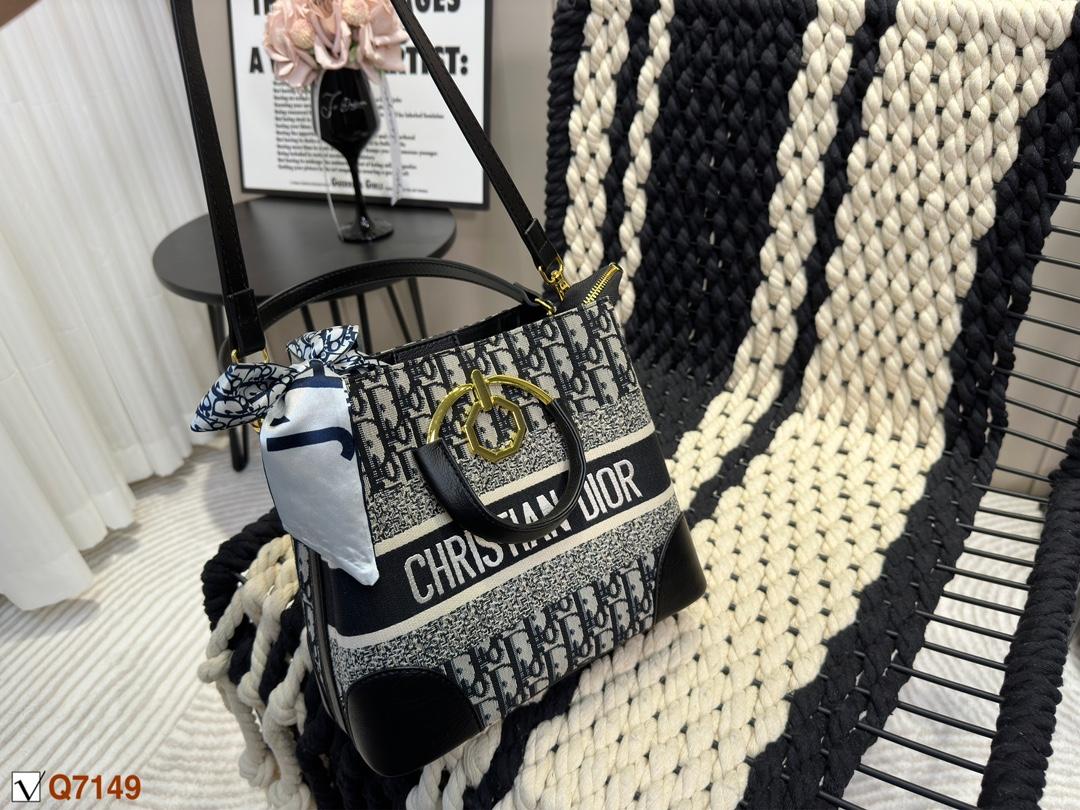 Replica Dior Bag 25*12*21CM