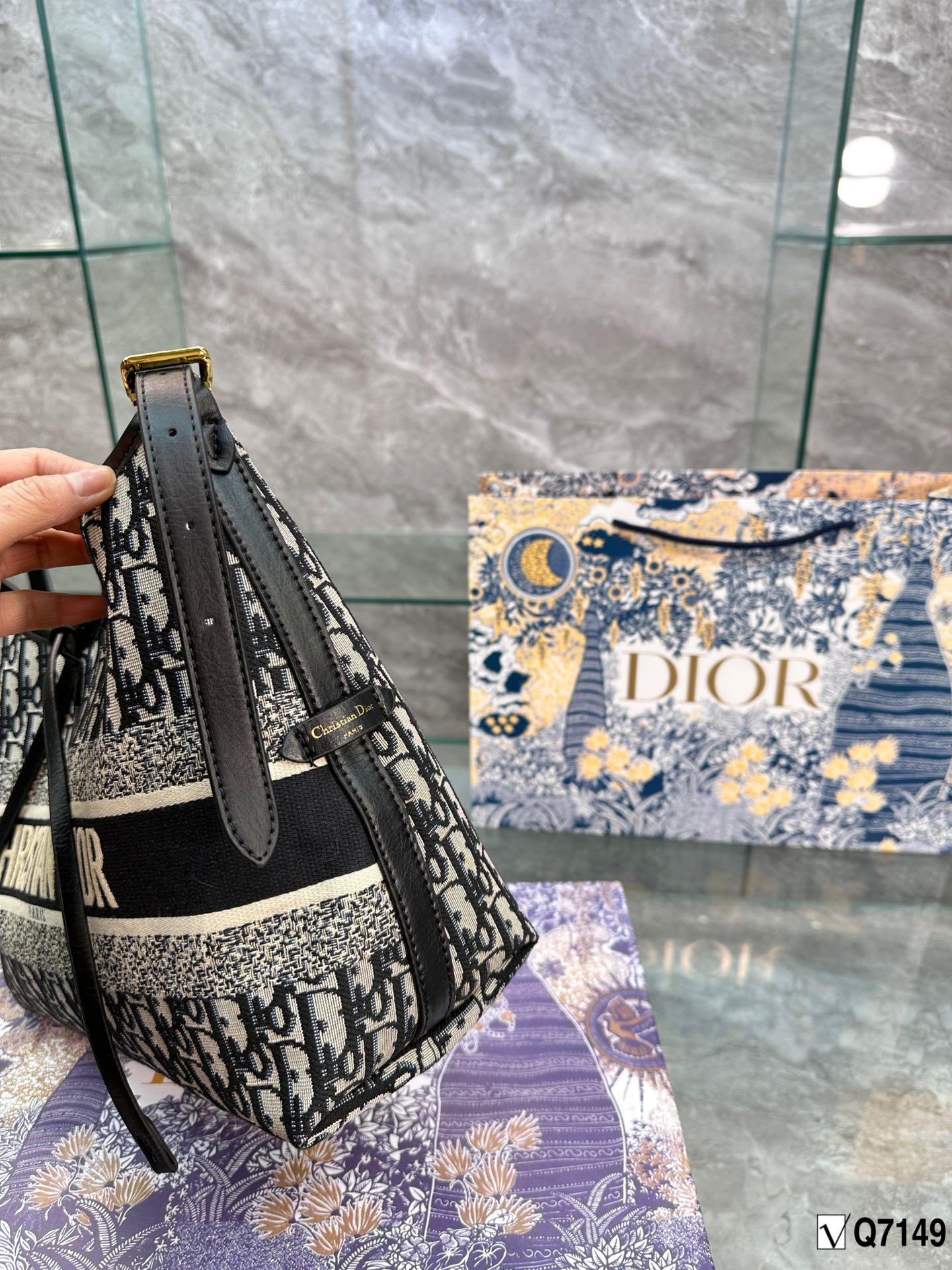 Replica Dior Bag 30*21CM