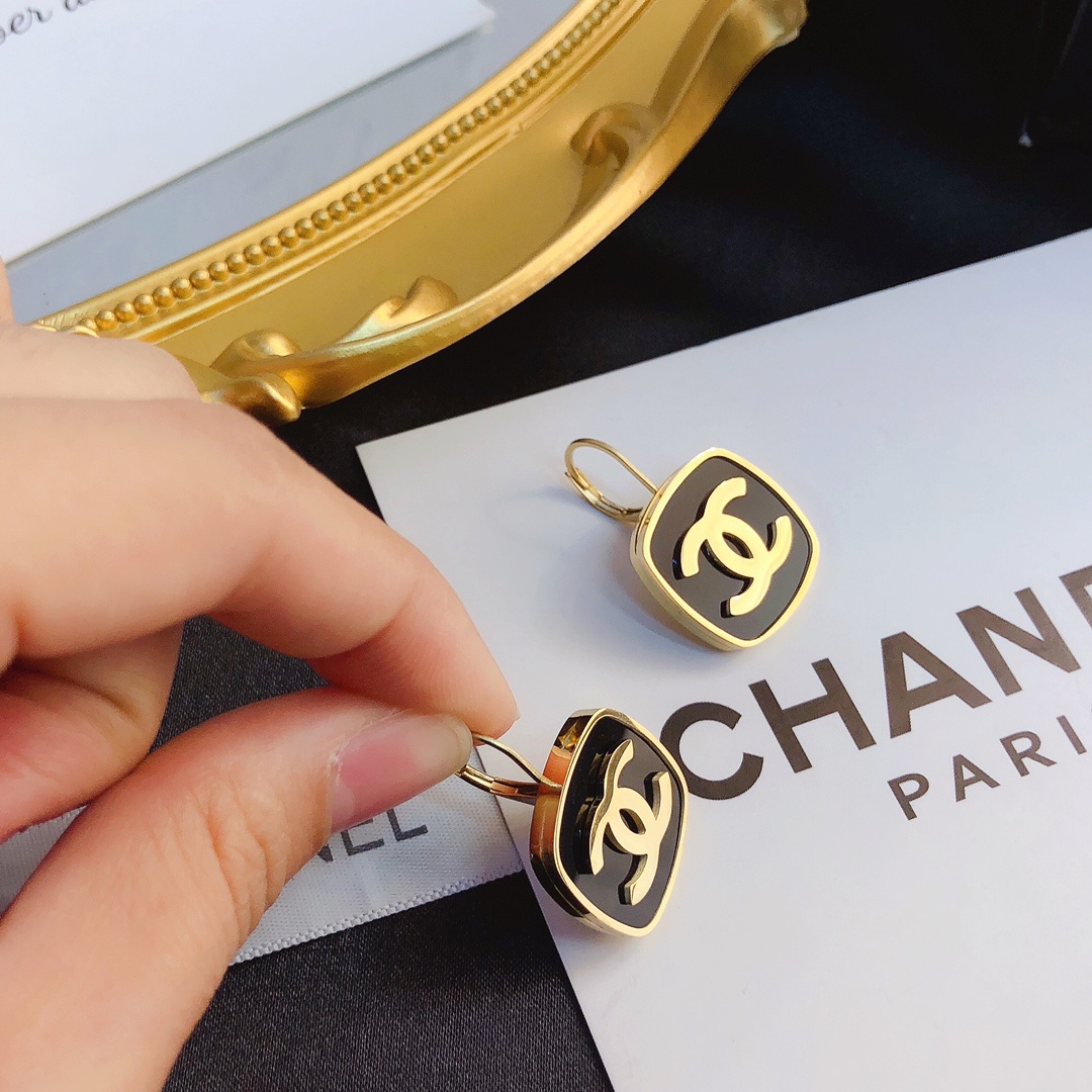 Replica CHANEL Earring