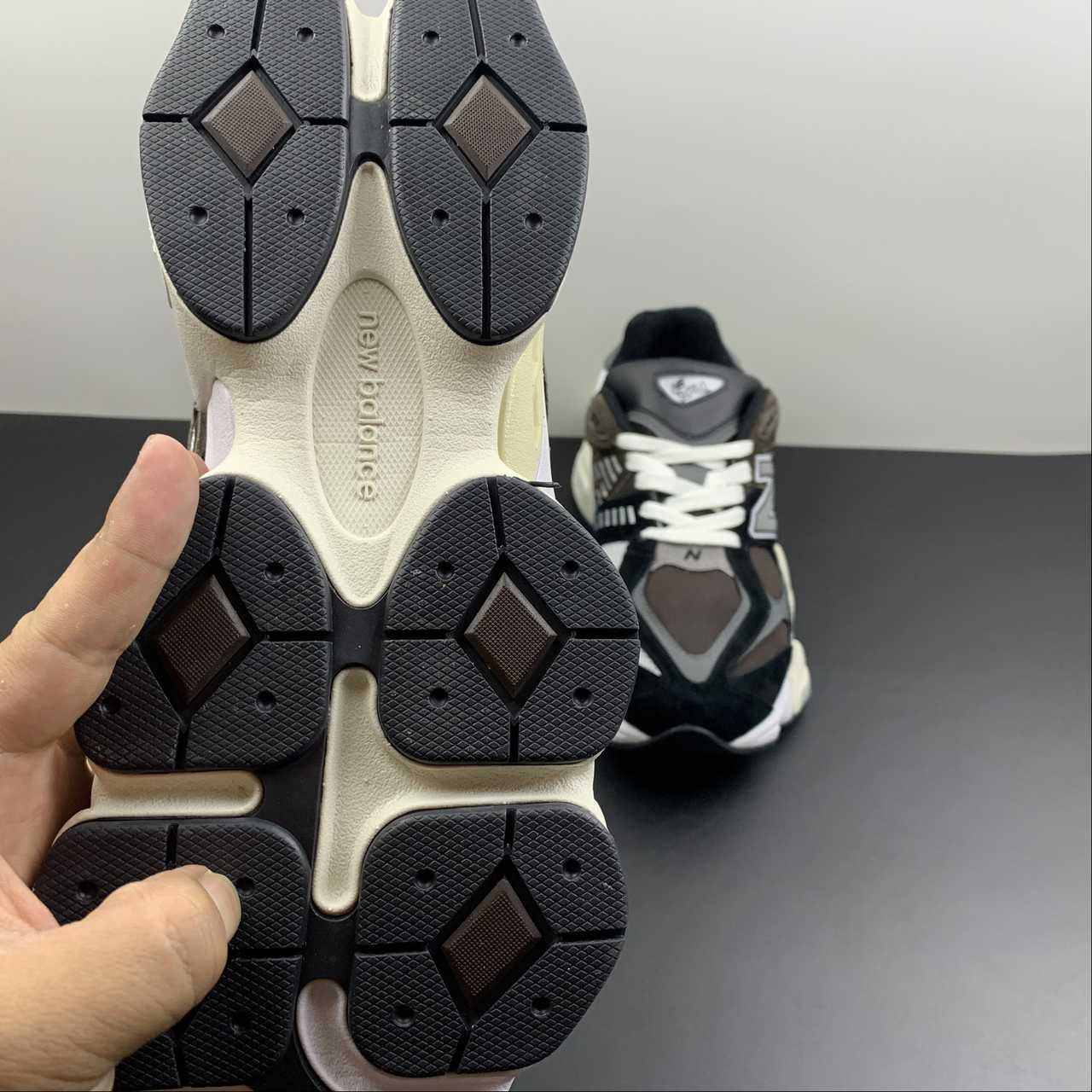 Replica New Balance Shoe New Balance NB9060  U9060BRN  36-45