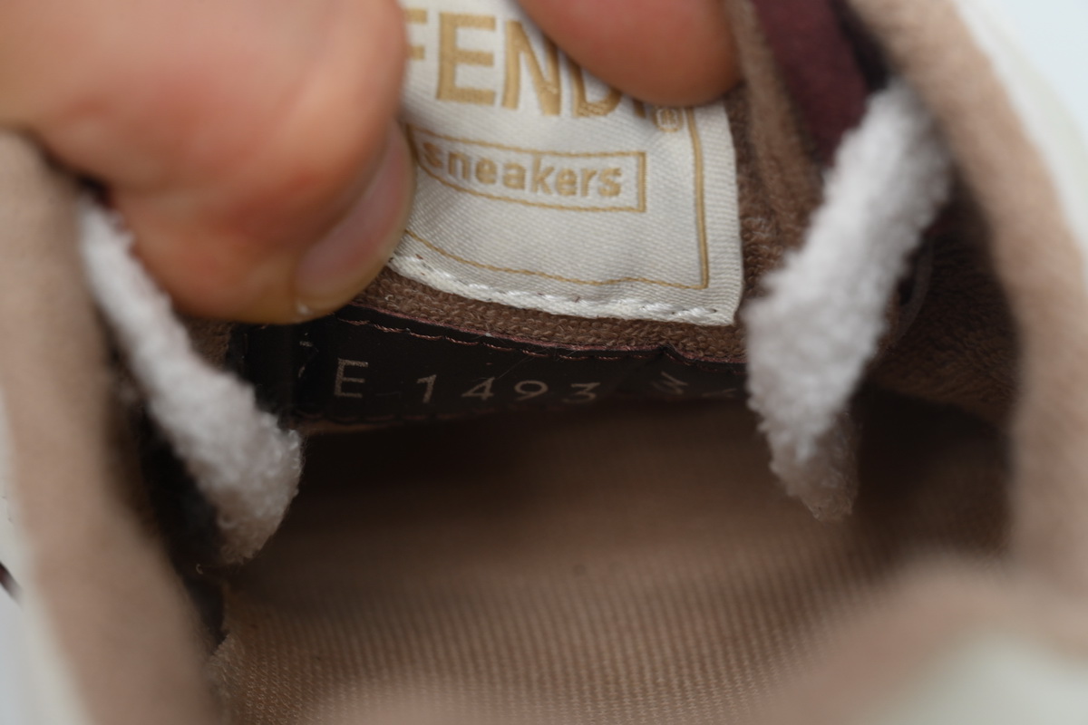 Replica Fendi Shoe Fendi Match White Brown