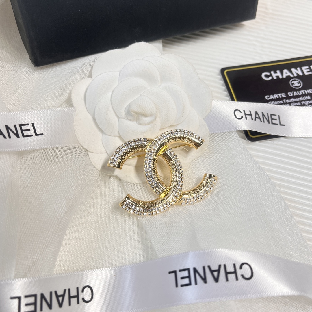 Replica CHANEL Brooch
