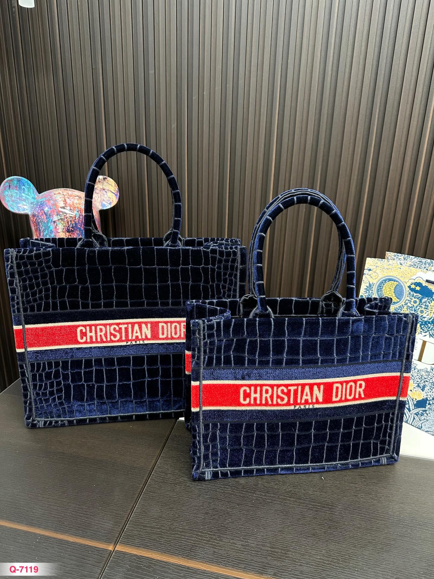 Replica Dior Bag 35*27CM/40*34CM