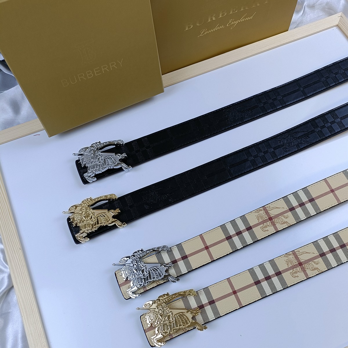 Replica BURBERRY belt