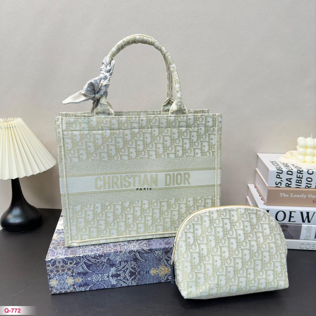 Replica Dior Bag  35*27CM/40*31CM