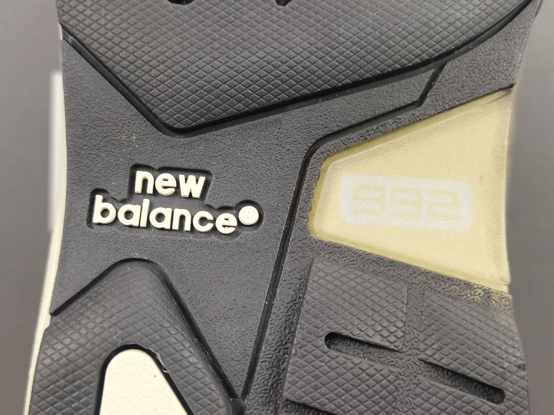 Replica New Balance Shoe JJJJound x New Balance 992