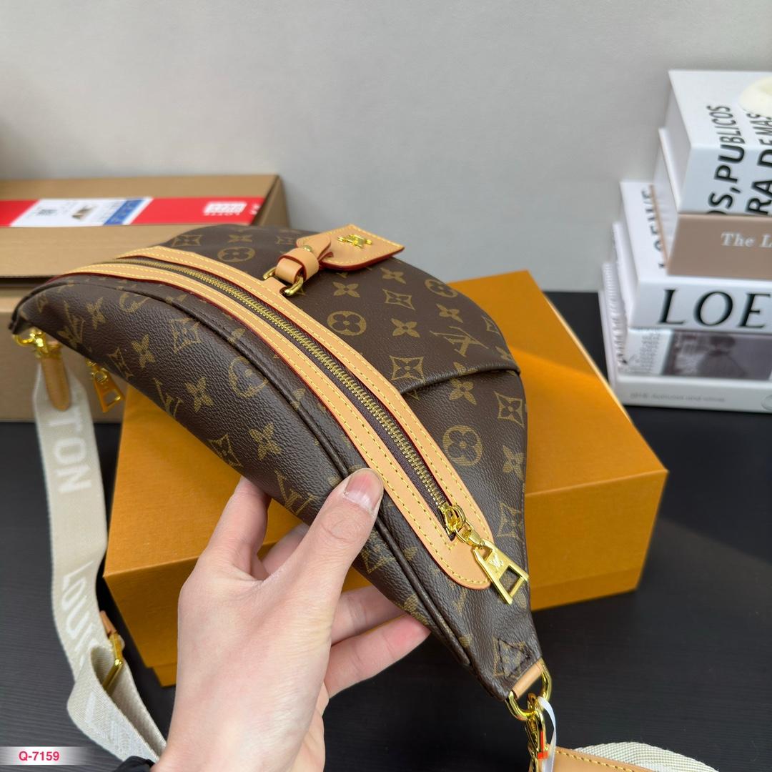 Replica Louis Vuitton Bag 17*38CM