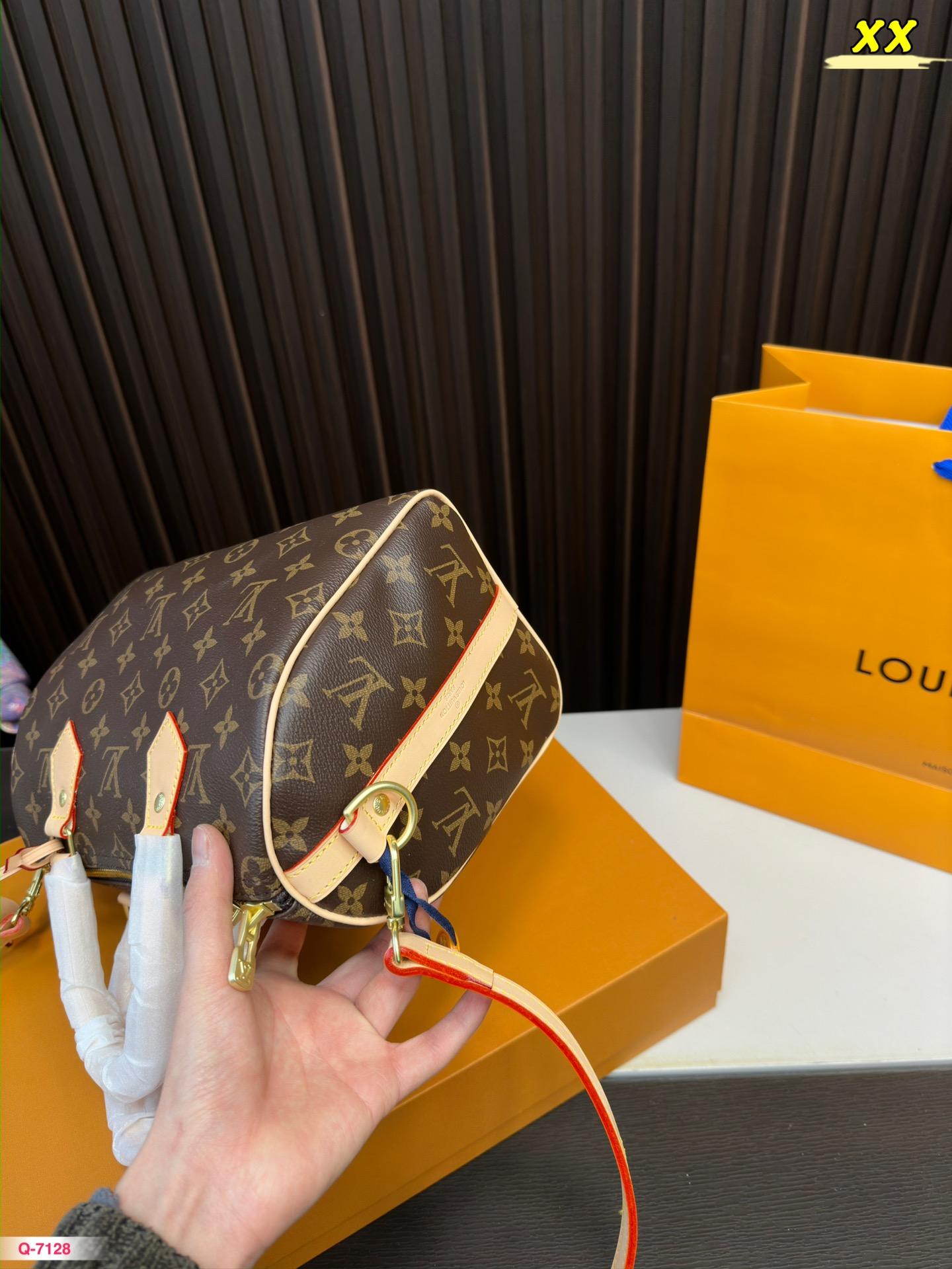 Replica Louis Vuitton Bag 20*25CM