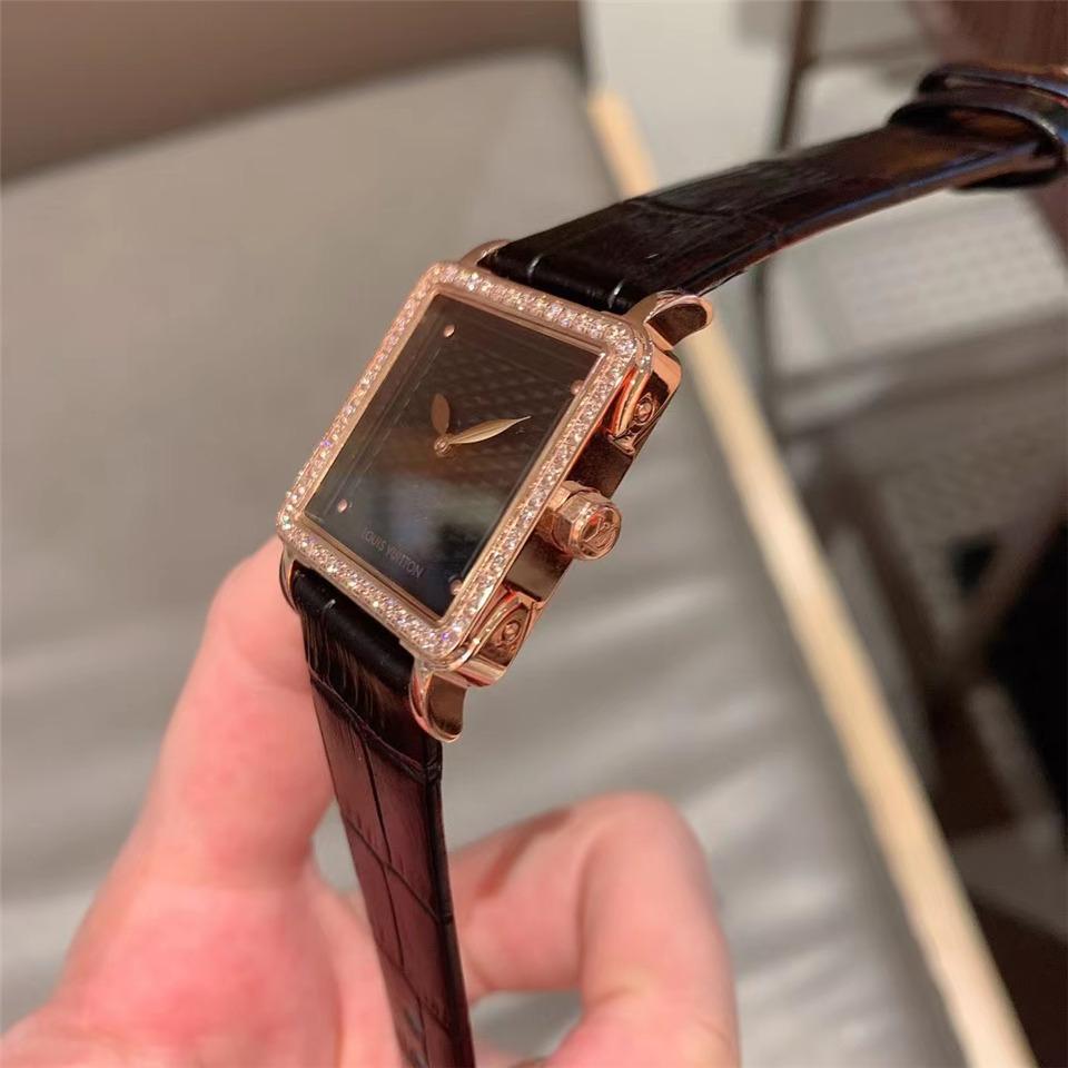 Replica LOUIS VUITTON LV 904l Stainless Steel Quartz Watch 30MM