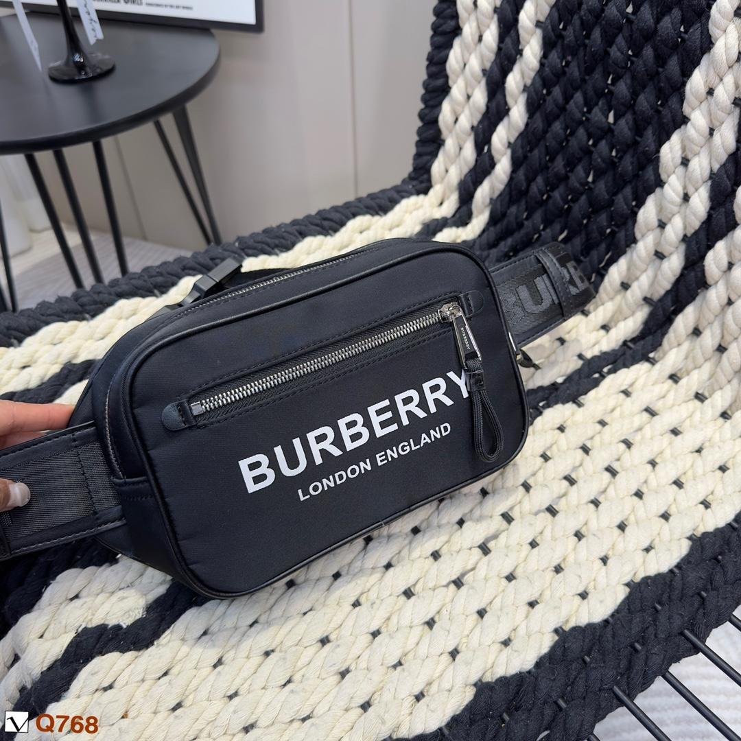 Replica Burberry Bag 20*15CM