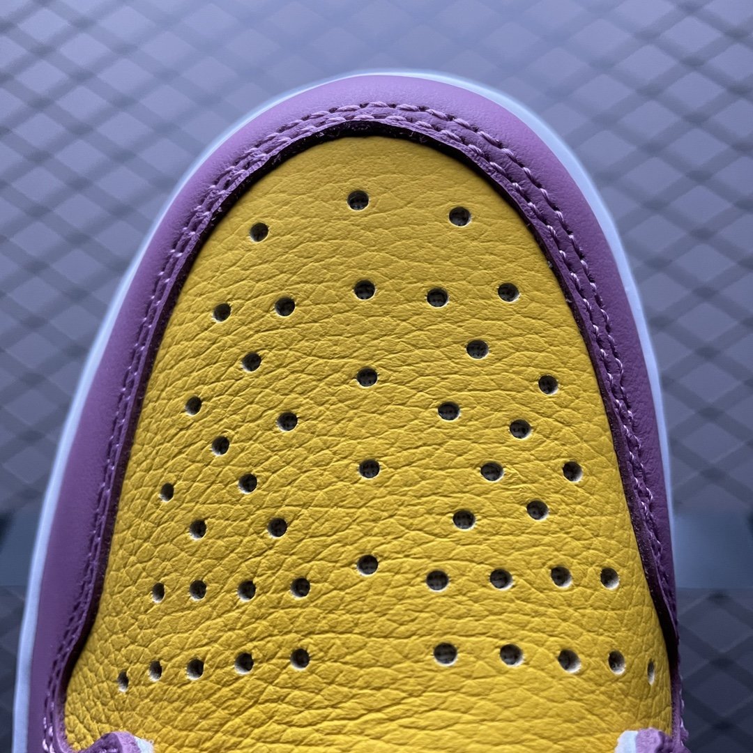 Replica Air Jordan Shoe Air Jordan 1 High OGBrotherhoodAJ1 _01492
