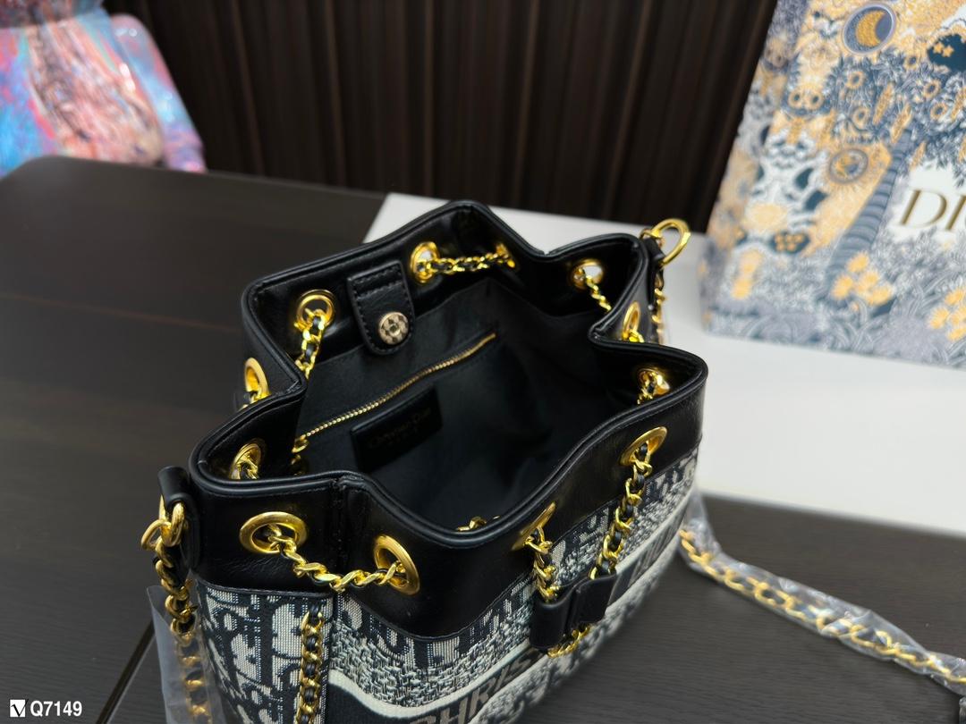 Replica Dior Bag 22*20CM