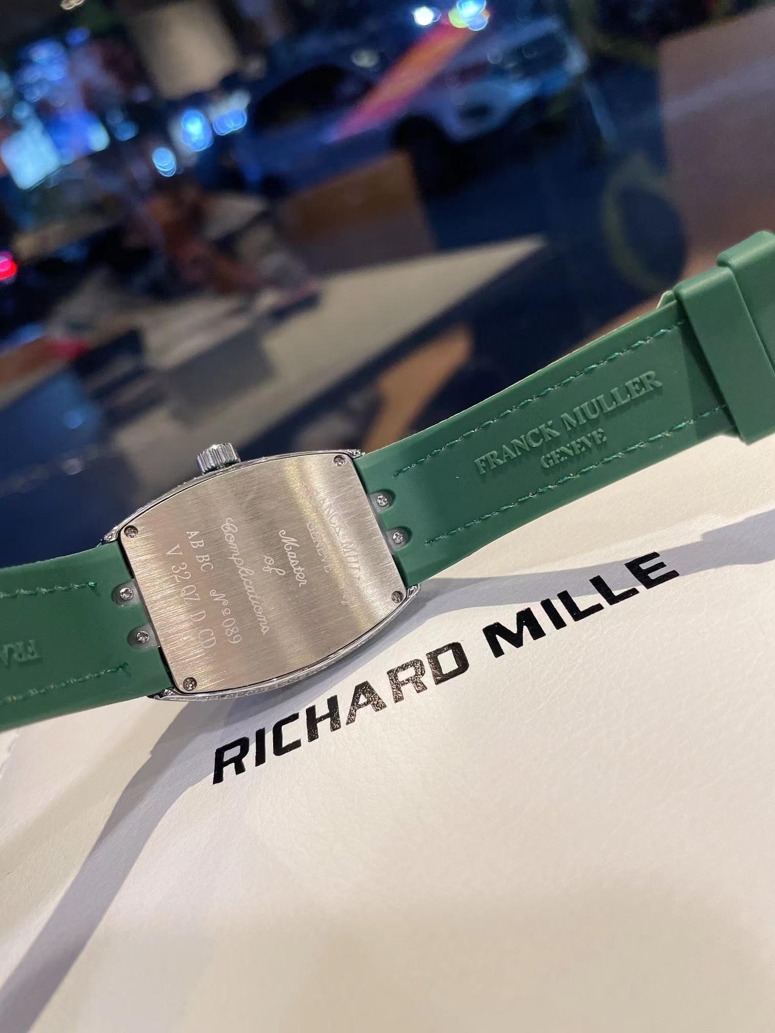 Replica Franck Muller 904l Stainless Steel Quartz Watch 32MM