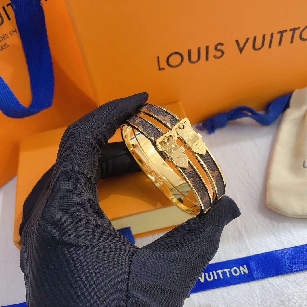 Replica LOUIS VUITTON Bangle