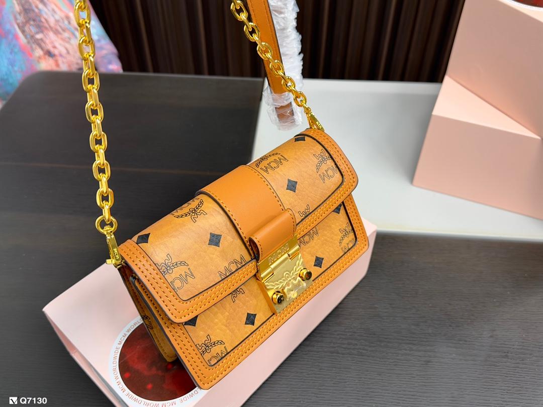Replica MCM Bag 18*11CM