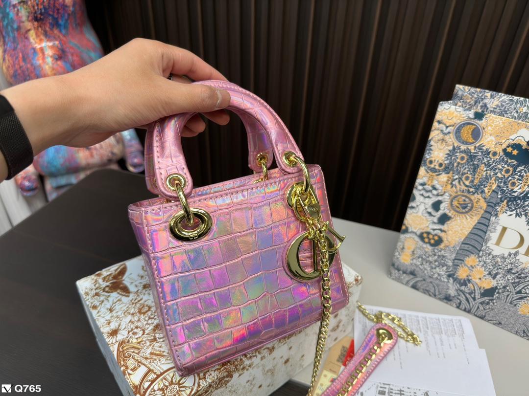 Replica Dior Bag  14*17*7CM