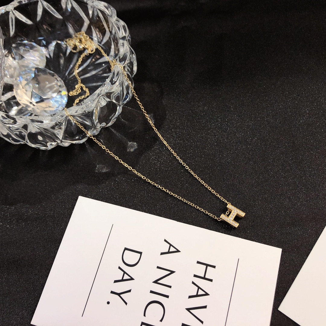 Replica HERMES Necklace