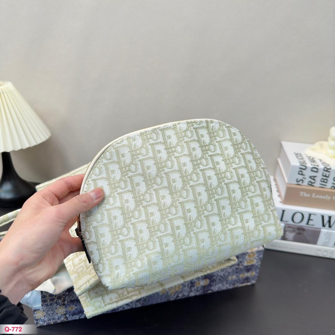Replica Dior Bag  35*27CM/40*31CM