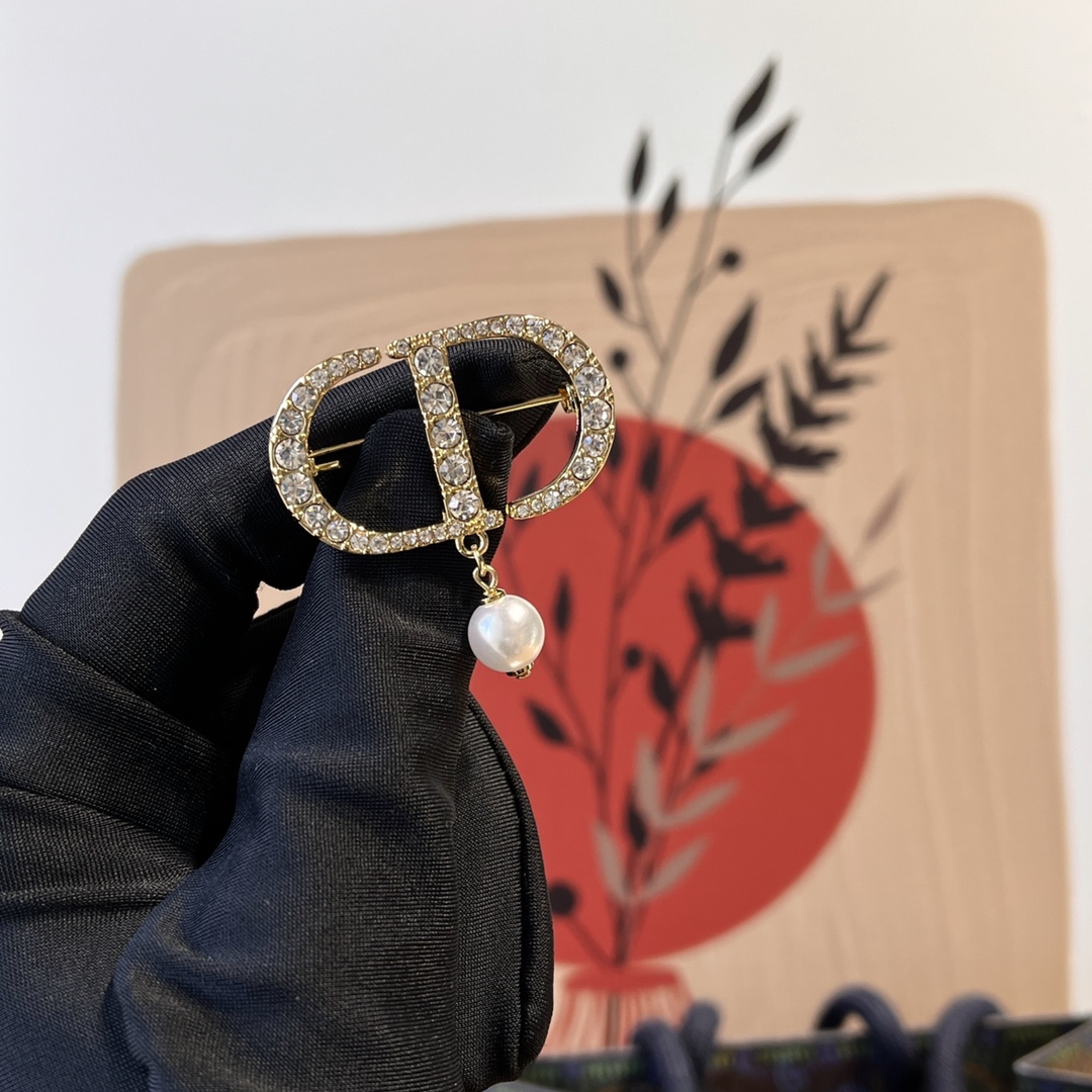 Replica DIOR Brooch