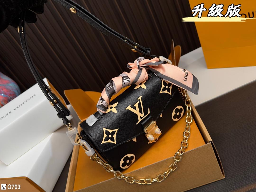 Replica Louis Vuitton Bag 21*13*6CM