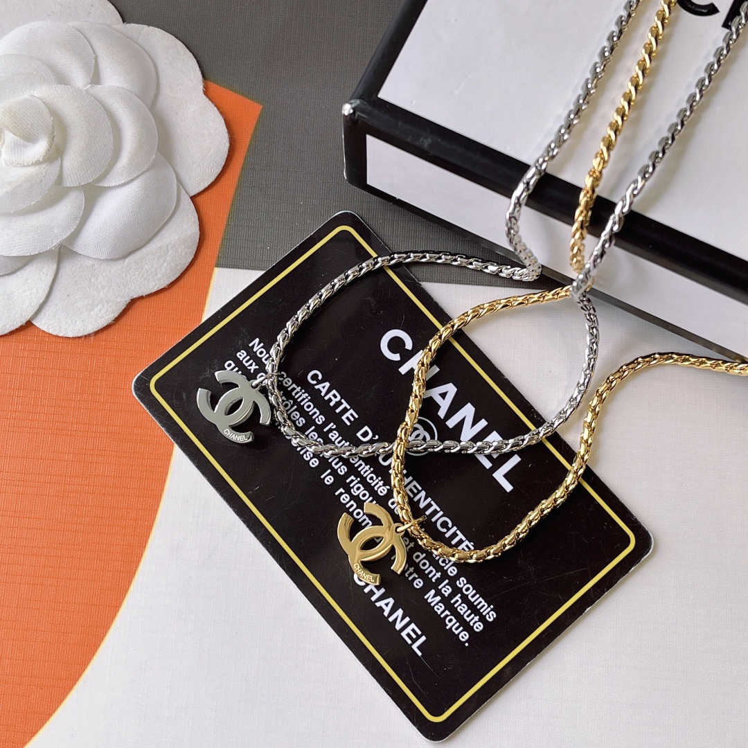 Replica CHANEL Necklace