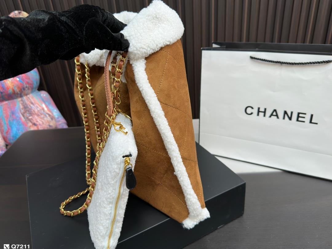 Replica Chanel Bag 35*37CM