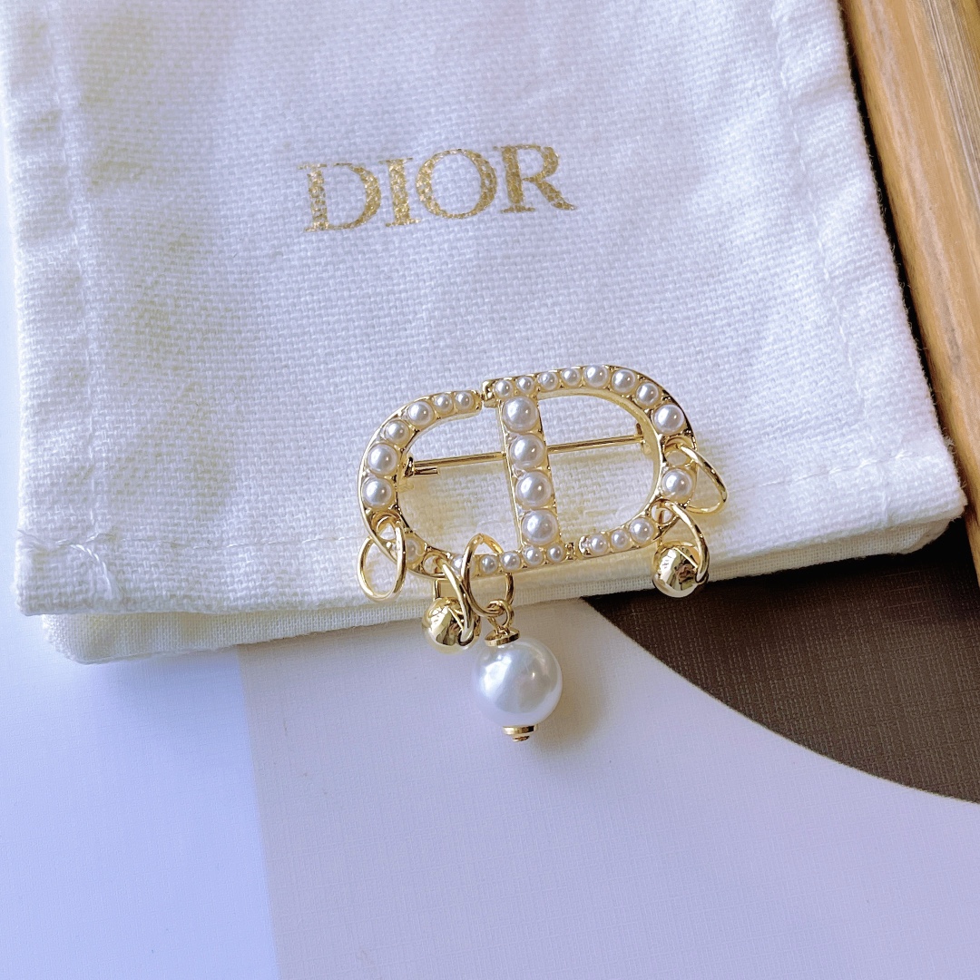 Replica DIOR Brooch