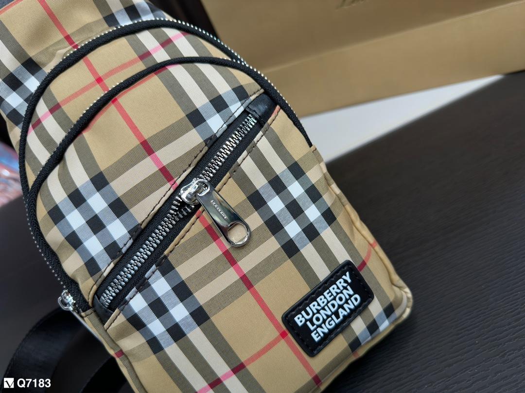 Replica Burberry Bag 15*30CM