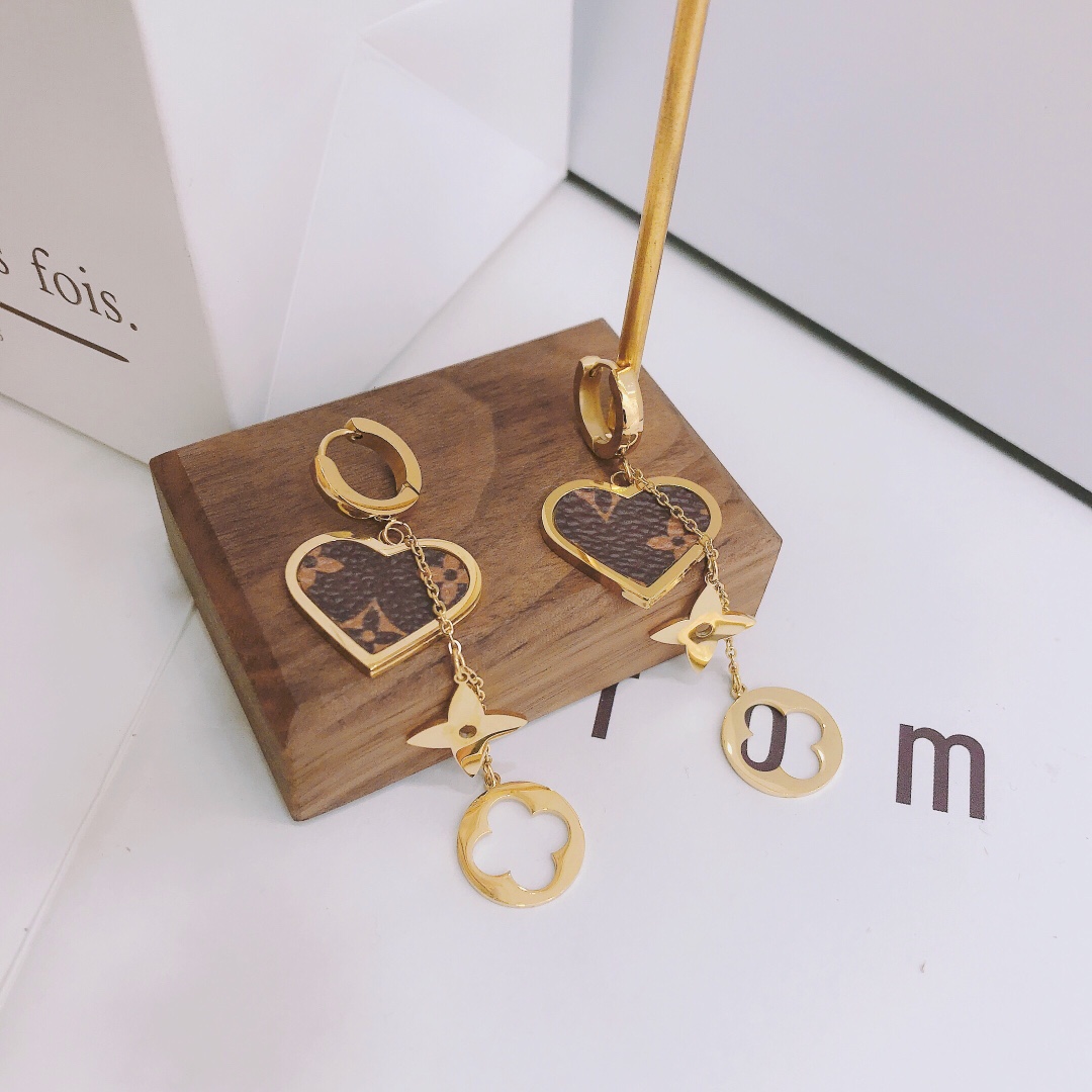 Replica LOUIS VUITTON Earring