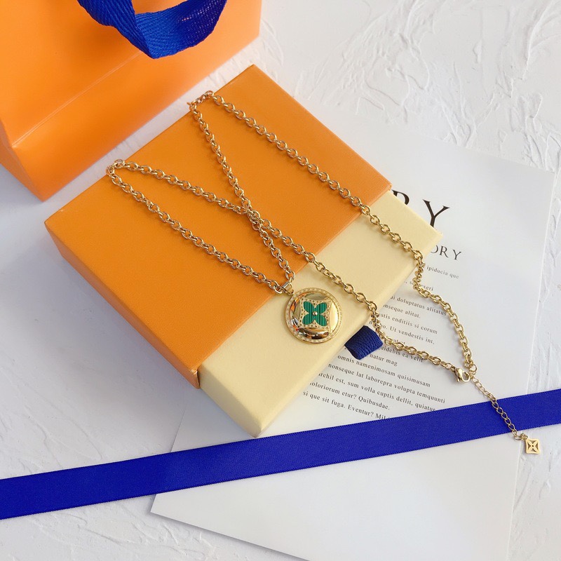 Replica LOUIS VUITTON Necklace