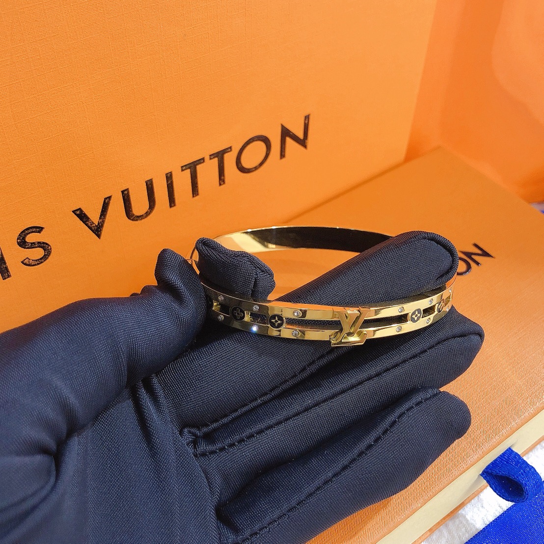 Replica LOUIS VUITTON Bangle