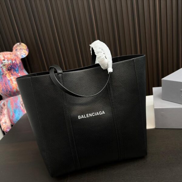 Replica Balenciaga Bag 36*29CM