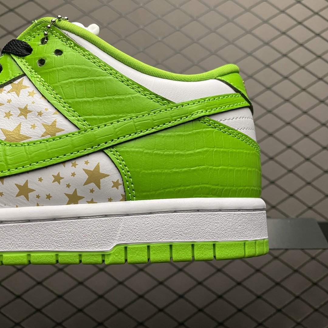 Replica Nike Dunk SB Shoe Supreme x Nike SB Dunk Low Mean Green DH3228-101 36-47