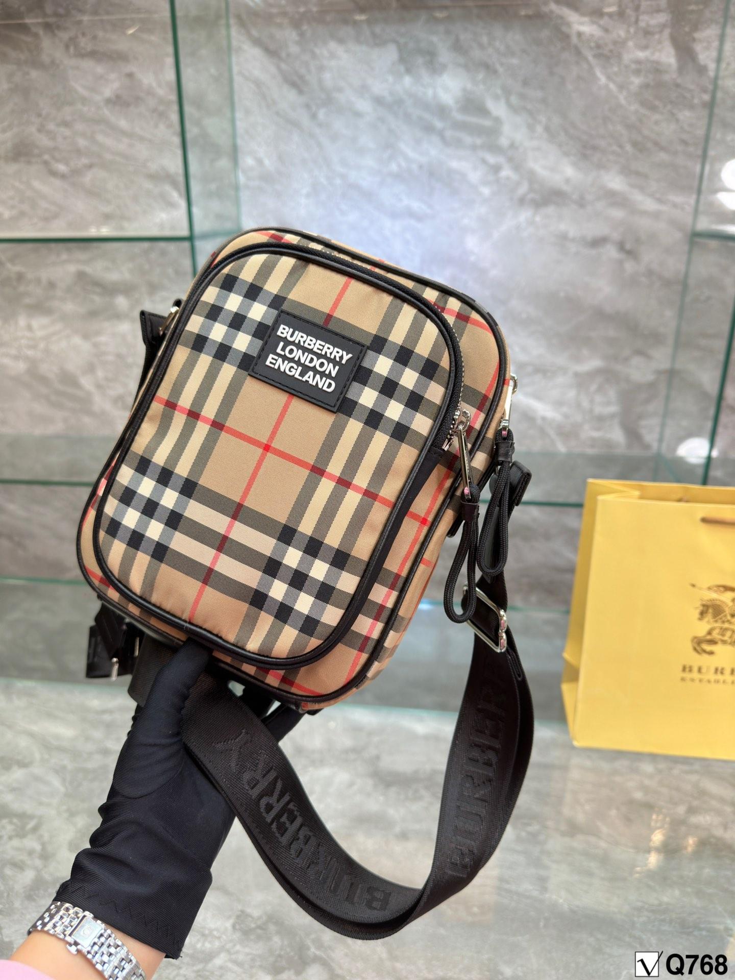 Replica Burberry Bag 18*23CM