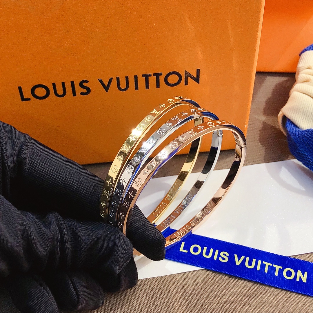 Replica LOUIS VUITTON Bangle