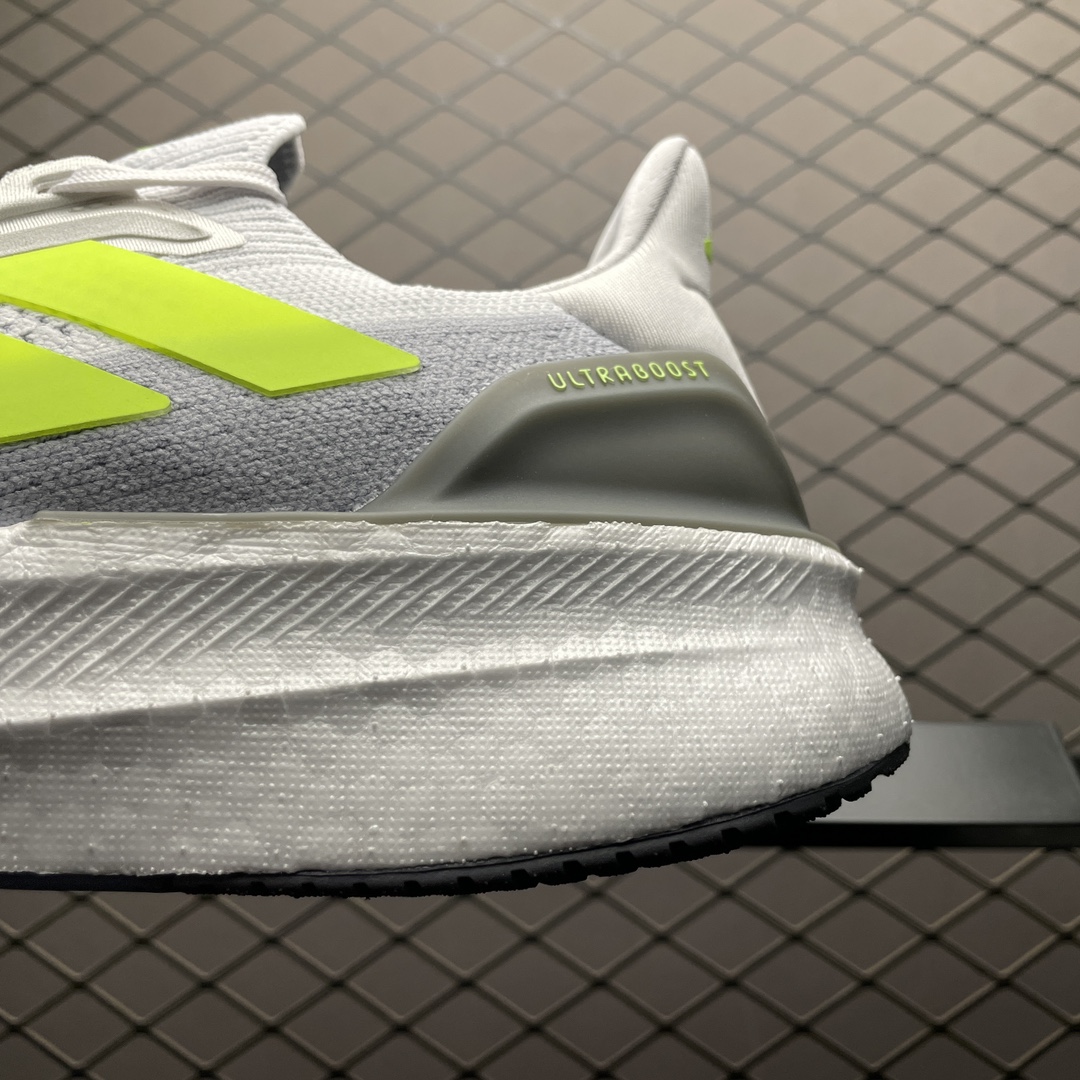 Replica Adidas Shoe Adidas Ultra Boost 5X IH3108