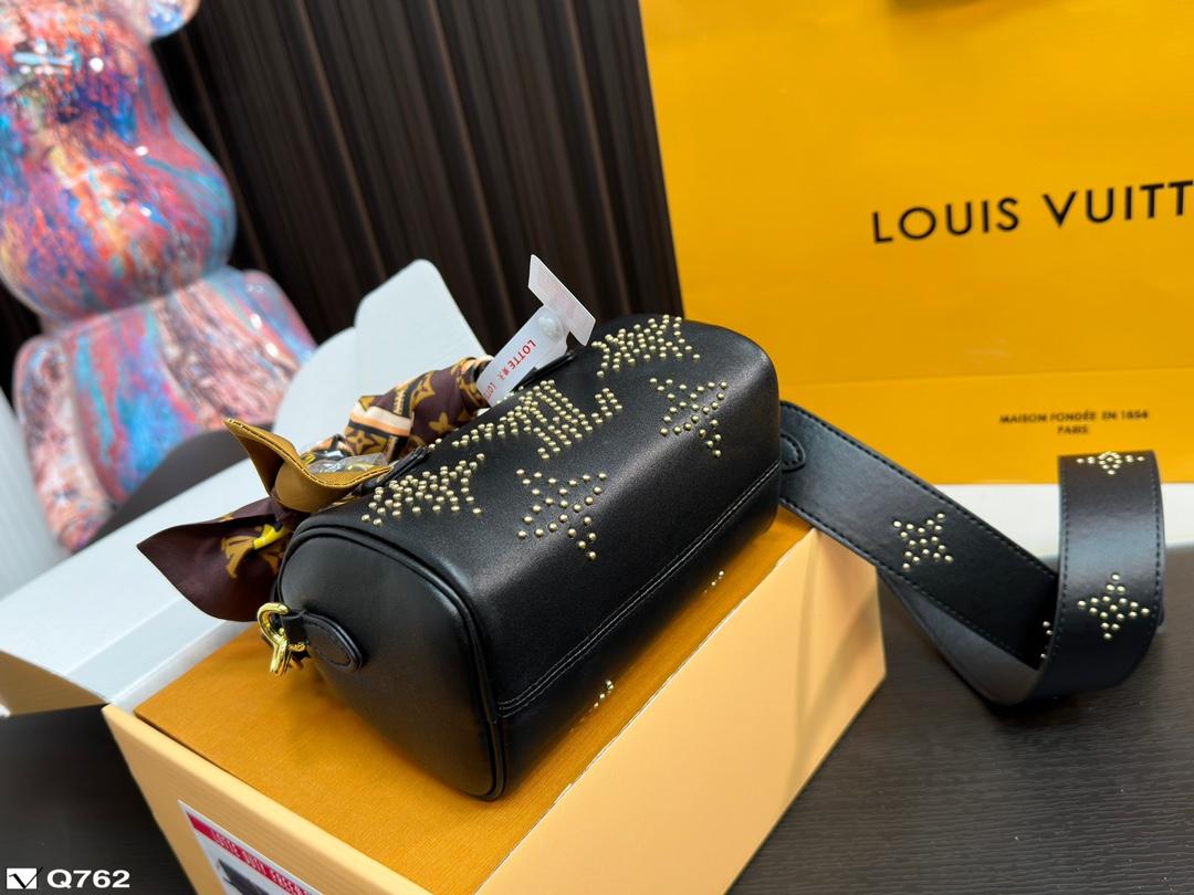 Replica Louis Vuitton Bag 10*16CM