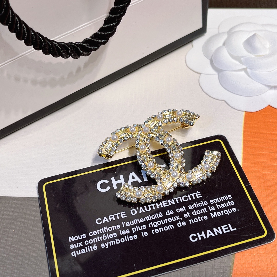 Replica CHANEL Brooch