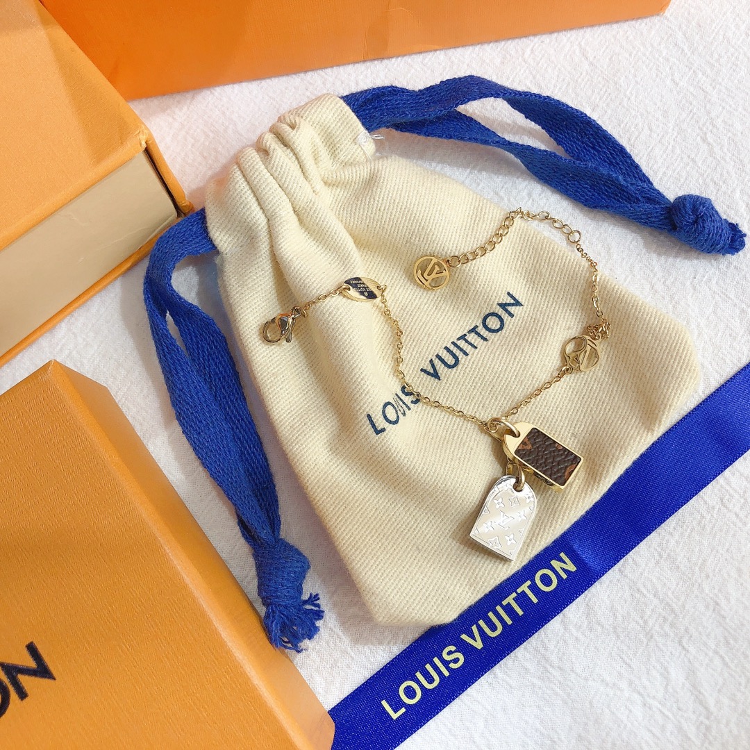 Replica LOUIS VUITTON Bracelet