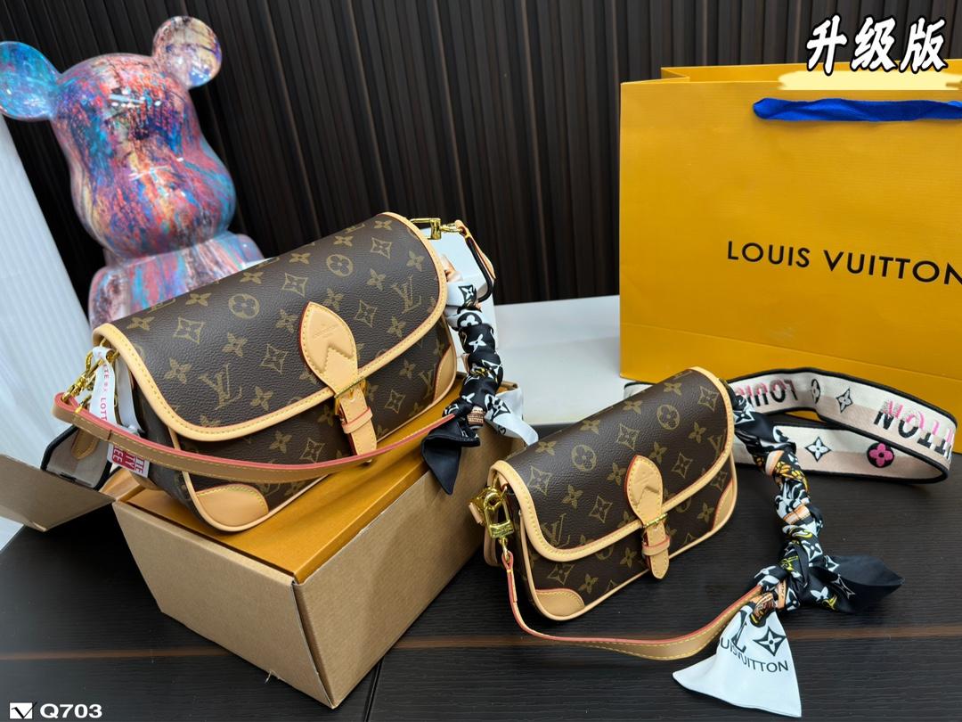 Replica Louis Vuitton Bag 24*16CM/20*12CM