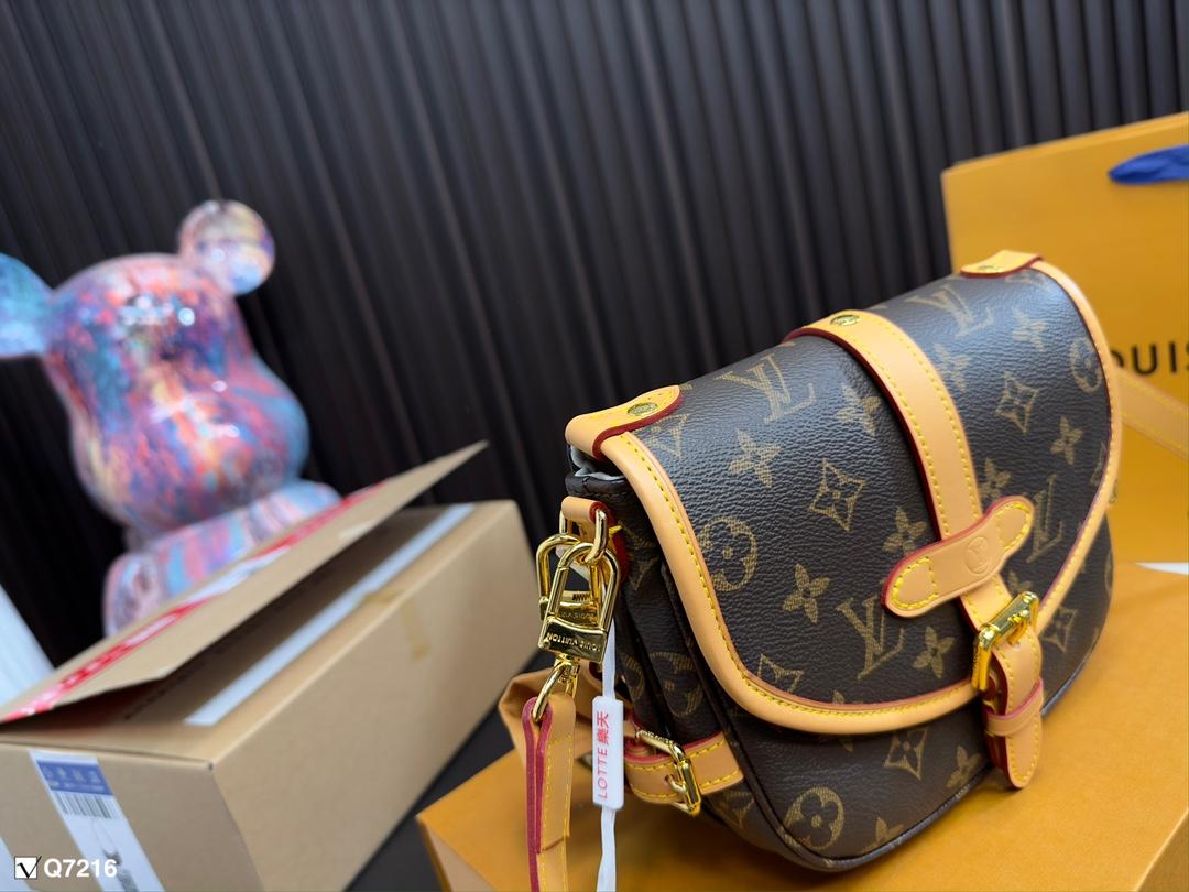 Replica Louis Vuitton Bag 19*15CM